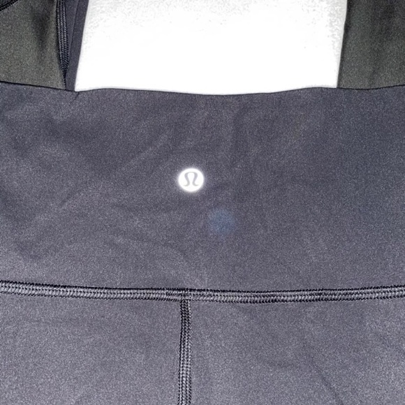 LuLuLemon Size 12 leggings - Picture 4 of 4